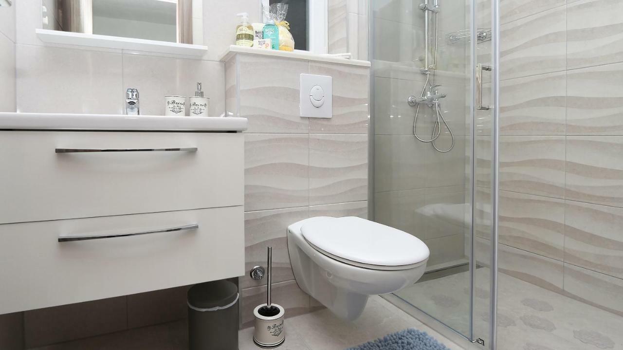 Modern Apartments Iva ماكارسكا المظهر الخارجي الصورة