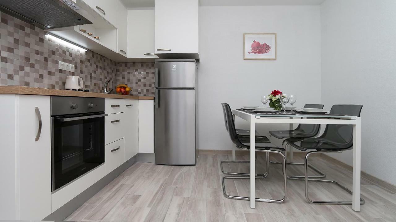 Modern Apartments Iva ماكارسكا المظهر الخارجي الصورة