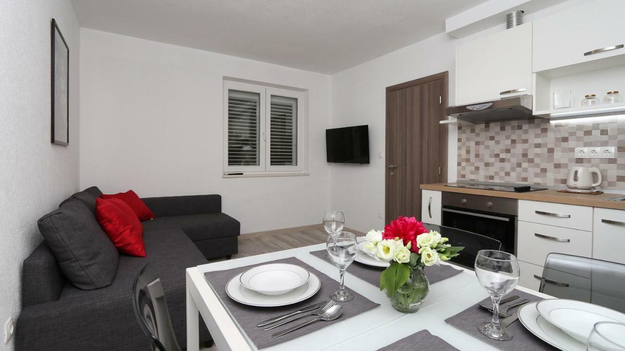 Modern Apartments Iva ماكارسكا المظهر الخارجي الصورة